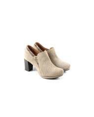 Botins Taupe de Senhora de Tacão com Fecho Ginova