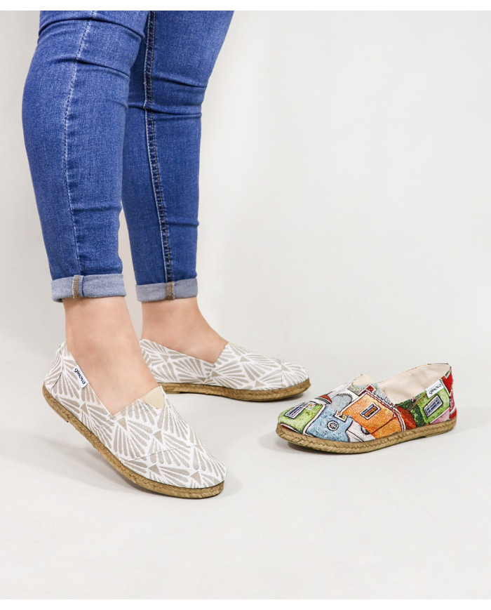 Lady Ginova clippers with Standard