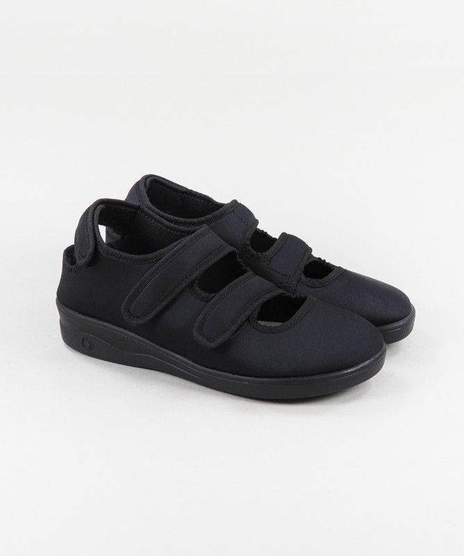 Ginova Velcro Confort Shoes in Lycra