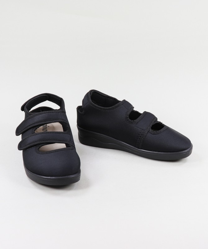 Ginova Velcro Confort Shoes in Lycra