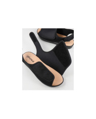 Ladies Comfort Shoes with Full Ginova Opening