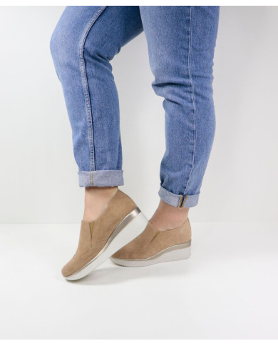 Sapatilhas de Senhora em Cunha