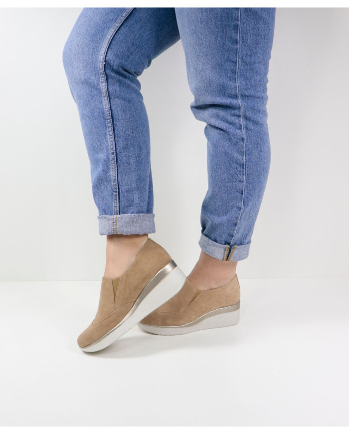 Ladies shoes in Cunha