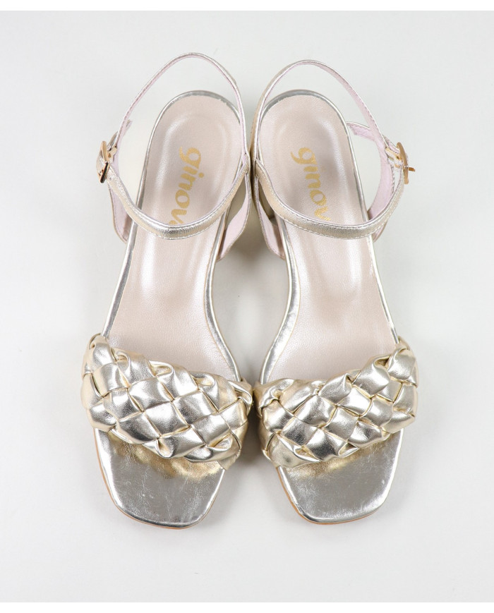 Sandals by Senhora Ginova with Tira Incoming