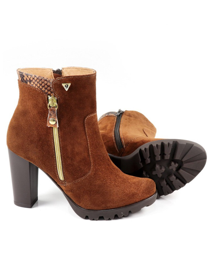Botas Camel de Salto Alto Ginova Elegantes