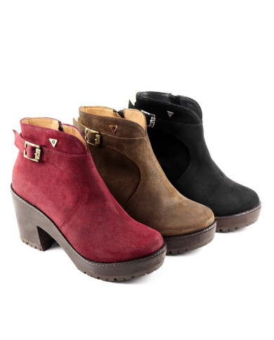 Botins Compensados Ginova com Fecho