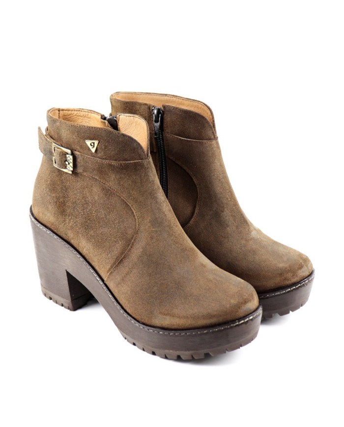 Botas compensadas Ginova con Fecho