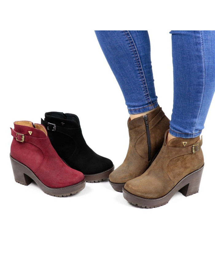 Ginova Compensated Boots with Fecho