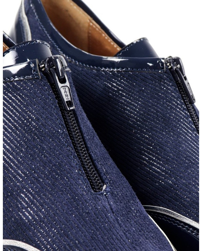 Blue Lady Sneakers with Fecho on the Ginova Front