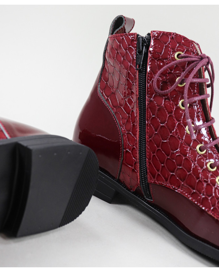 Ginova Botas Planas Barnizadas con Cordones para Mujer