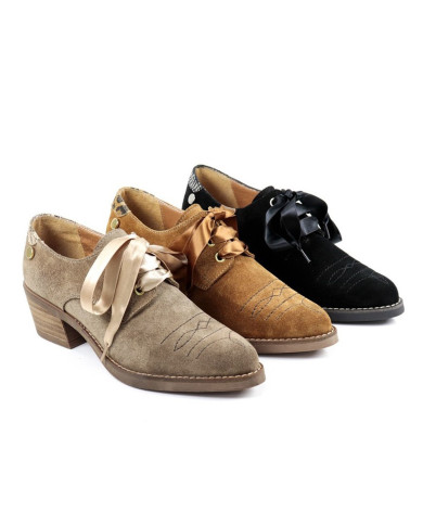 Sapatos de Senhora Texana com Laço de Cetim Ginova