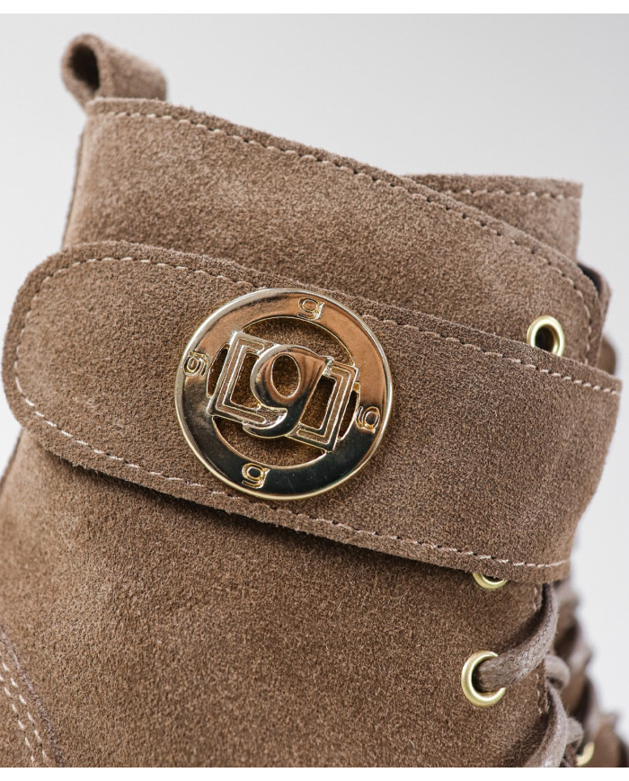 Boots of Lady Ginova Military with Fecho