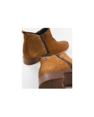 Botas de Mujer Ginova con Parte Trasera en Relieve