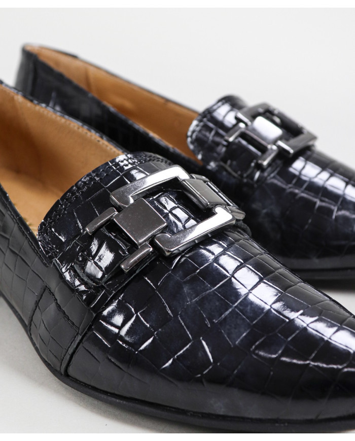 Lady Ginova Rase Shoes with Buckle Decorative