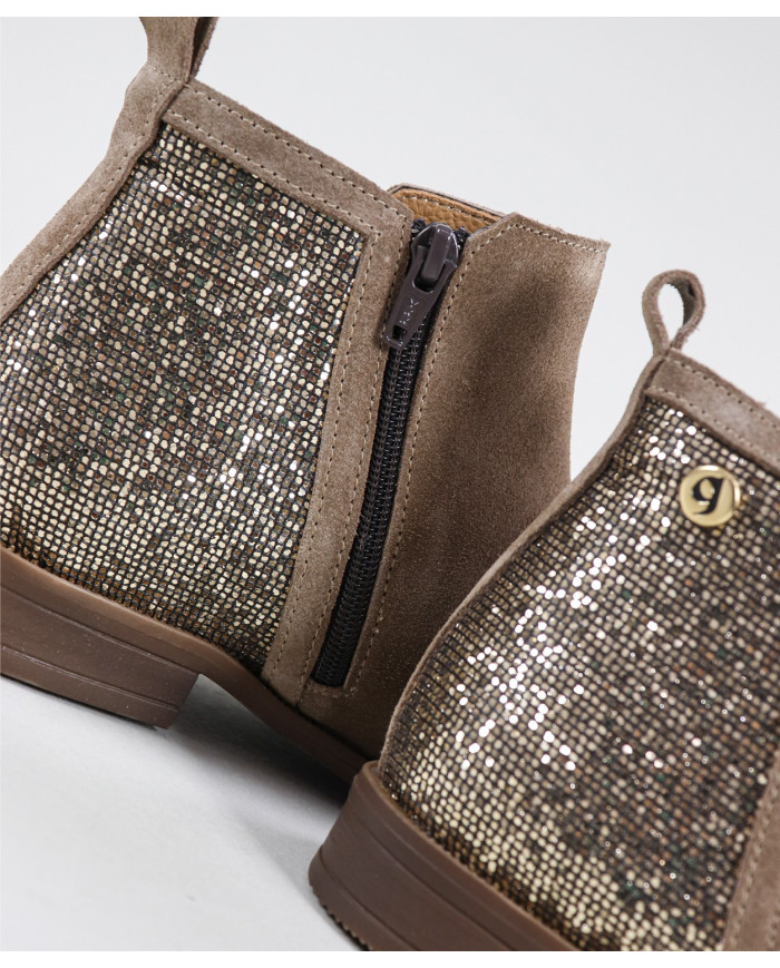 Botas de Mulher Ginova com Brilhantes Atrás