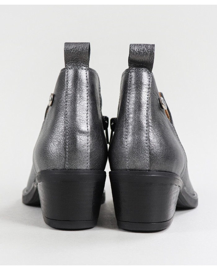 Botas de Mujer Ginova con Efecto Metálico