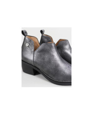 Botas de Mulher Ginova com Efeito Metalizado