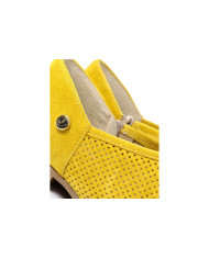 Sapatos de Senhora Ginova Amarelas Perfurados