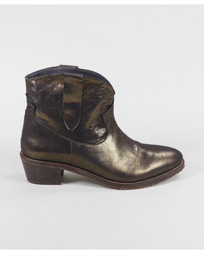 Ginova Women's Boots with Daughters