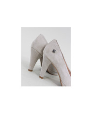 Sapatos Fechados com Tacão Alto Ginova