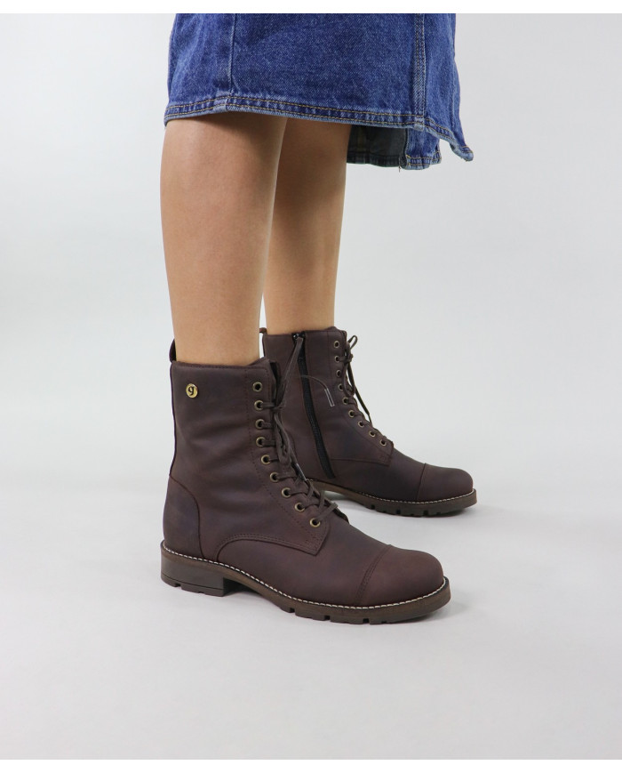 Mistress Ginova Boots with Wholesalers