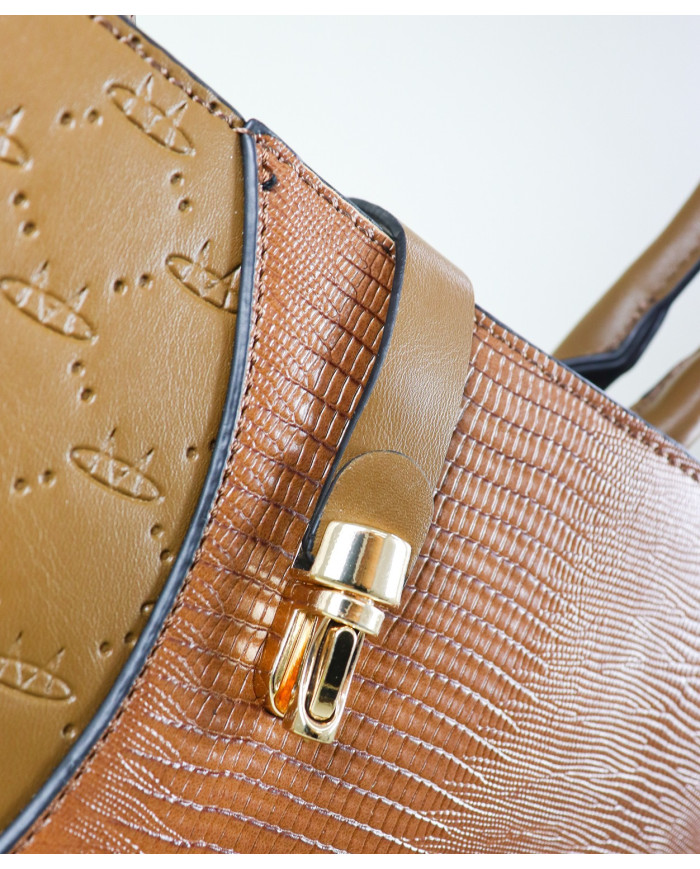 Lady Camel Mala con diversas texturas ← Ginova