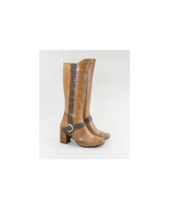 Cano Alto Ginova de Tacão Boots