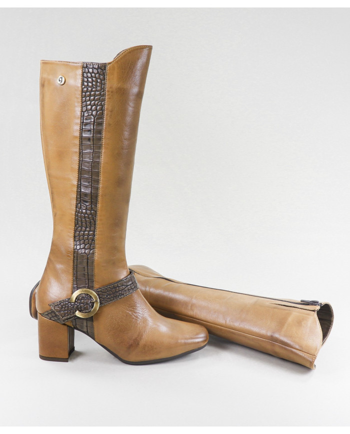 Botas de Cano Alto Ginova de Tacão