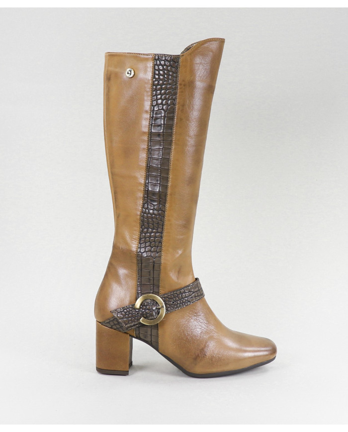 Botas de Cano Alto Ginova de Tacão