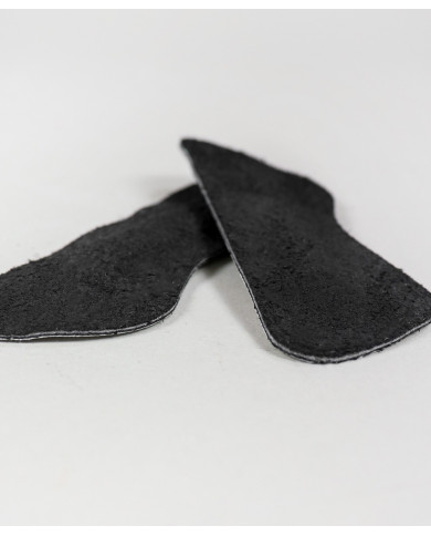 Protector negro de tacón de gel fijo y productos básicos