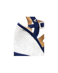 Blue Sandals of Cunha Ginova with Brightness