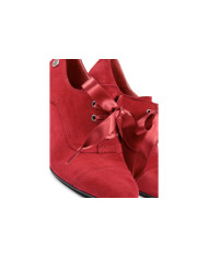 Botim Vermelho de Atacador Ginova