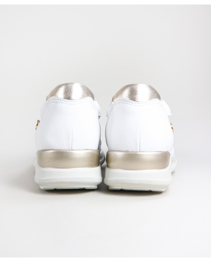 Ginova Perforated Effect Sneakers