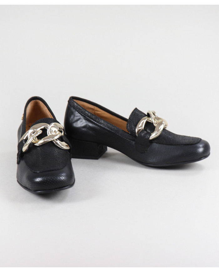 Shoes with Aplique Metálico Ginova