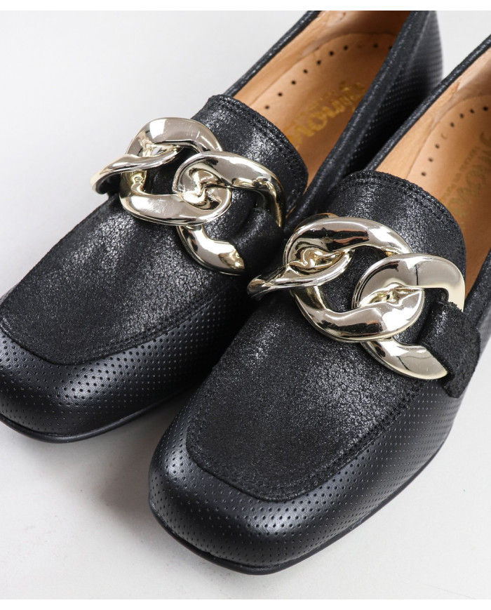 Shoes with Aplique Metálico Ginova