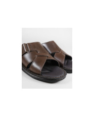 Chinelos em Pele com Velcro Ginova