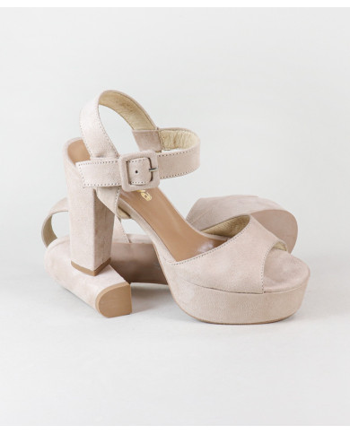 Ginova Compensated Woman Sandals