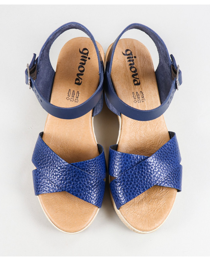 Women's Sandals with Cross Strips