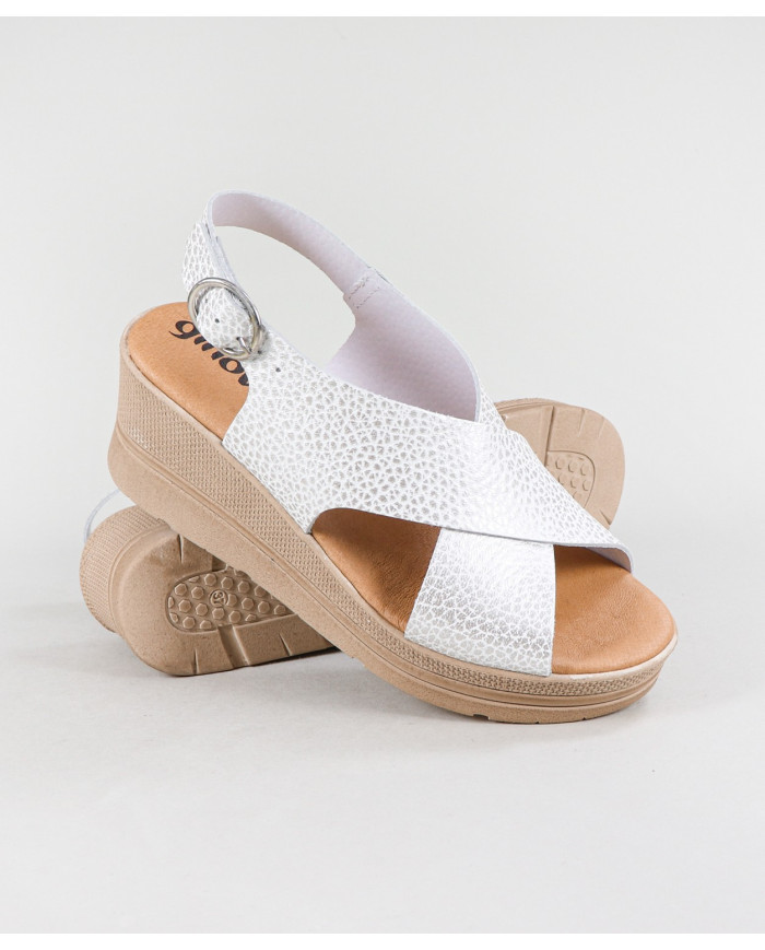 Women's Sandals in Cunha Ginova