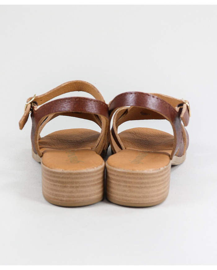 Sandálias de Mulher com Tiras Entrelaçadas Ginova