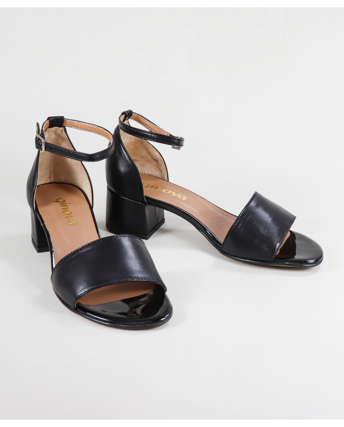 Sandalias femeninas ajustables Ginova