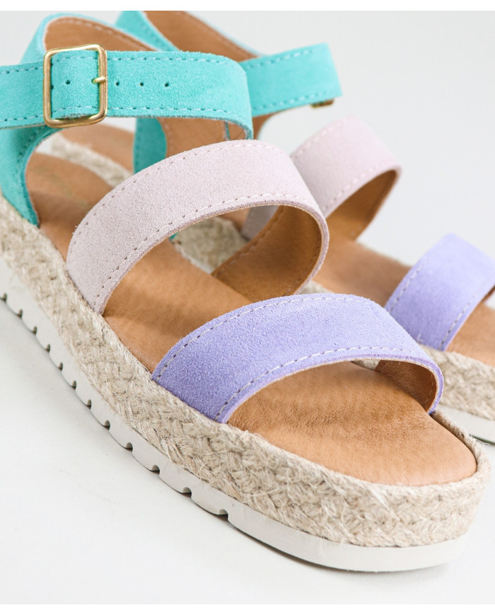 Women's Sandals in Esparto Ginova