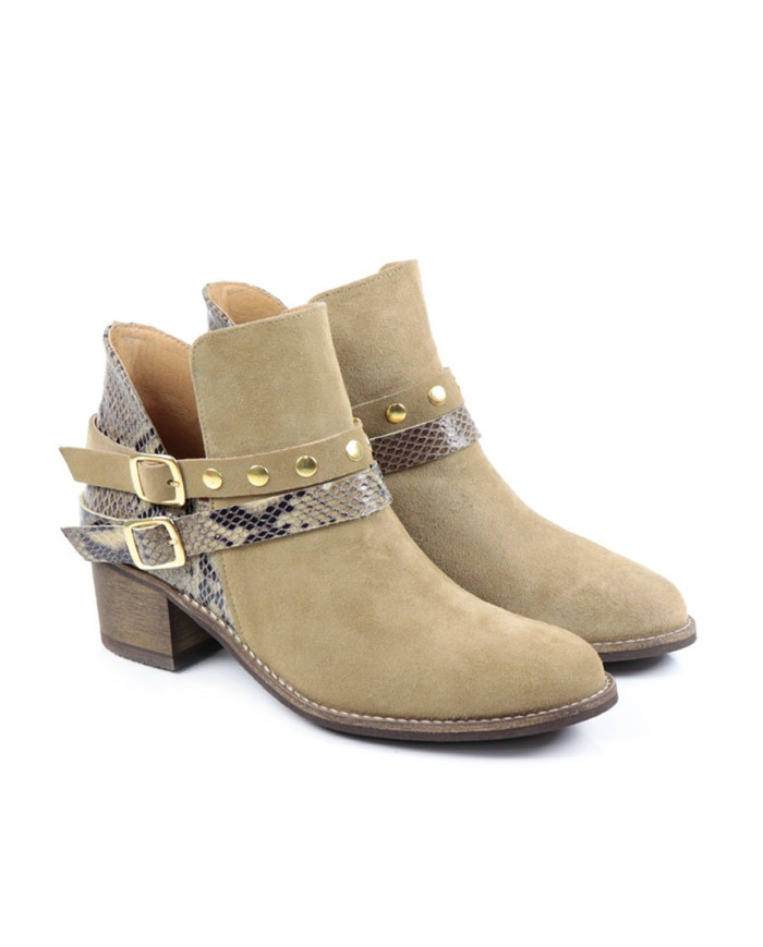 Botins Taupe de Senhora com Fivelas e Tachas Ginova