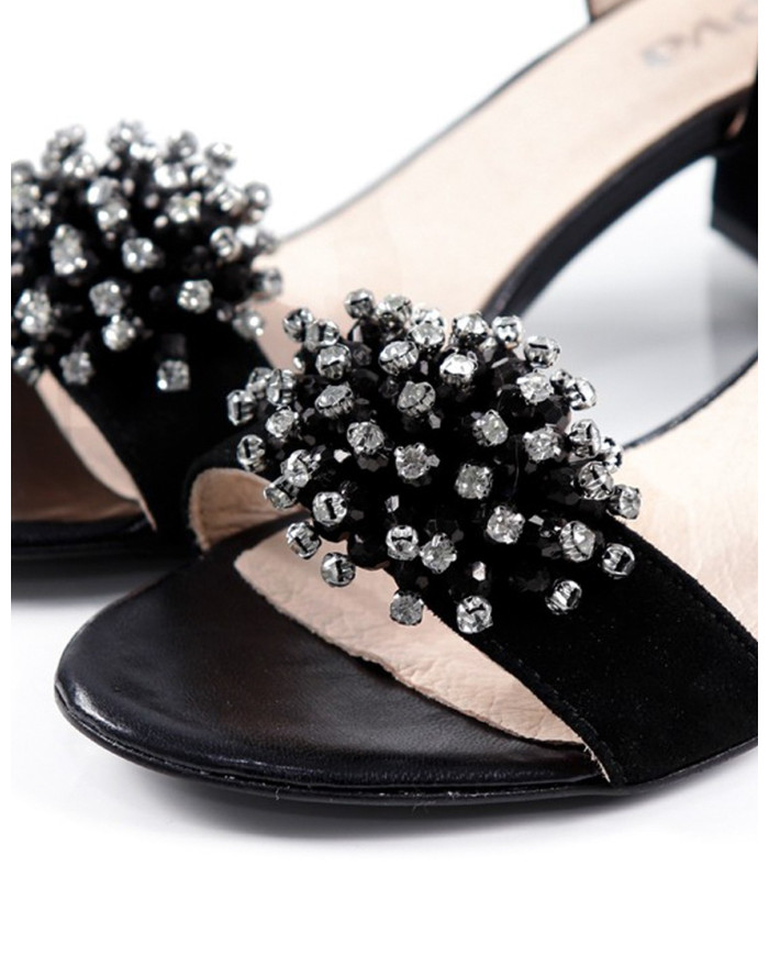 Pretas de Senhora Ginova Sandals with Application