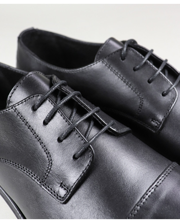 Zapatos de hombre clásico de Ginova