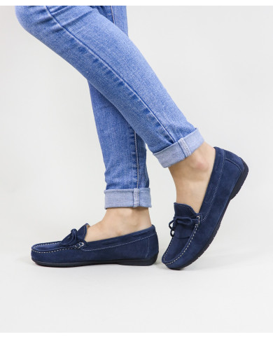Mocassins De Mulher com Cordão na Frente