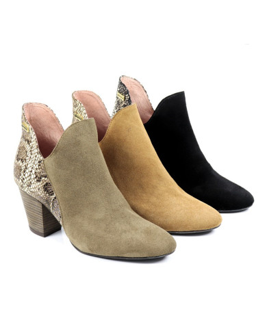 Botas de Senhora com Padrão Cobra Atrás Ginova