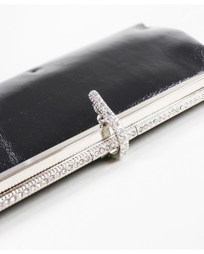 Mujer Negra Cuna con manija de cadena