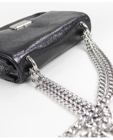 Black Woman Bag with Chain Handle