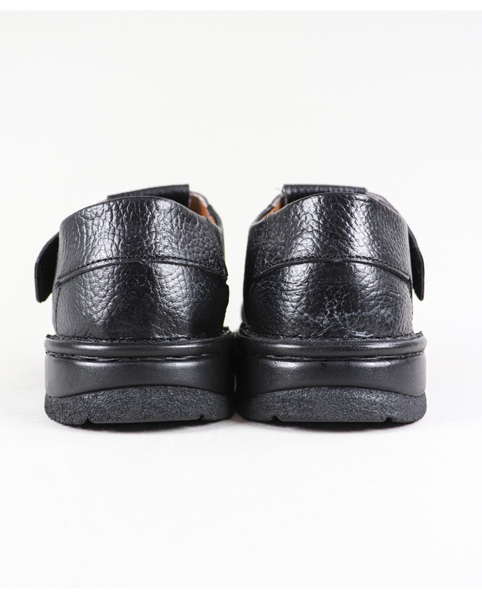 Slippers in Skin with Velcro Ginova